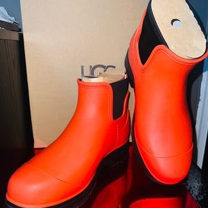 UGG WATERPROOF DROPLET RAINBOOTS